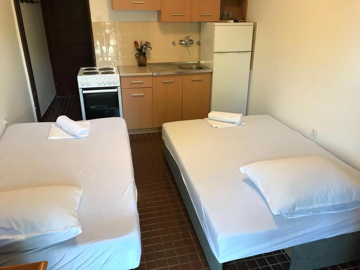 Jurisic Apartments Novalja Zewnętrze zdjęcie