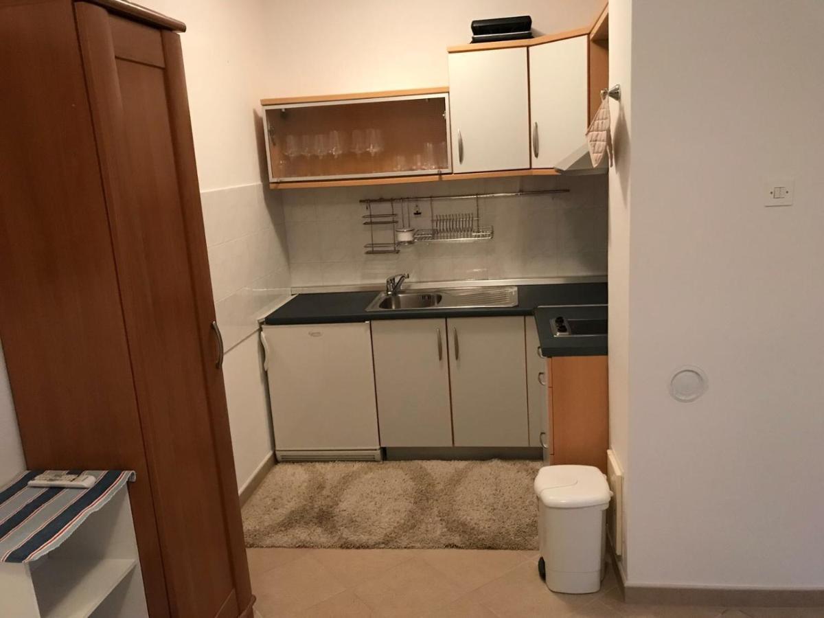 Jurisic Apartments Novalja Zewnętrze zdjęcie