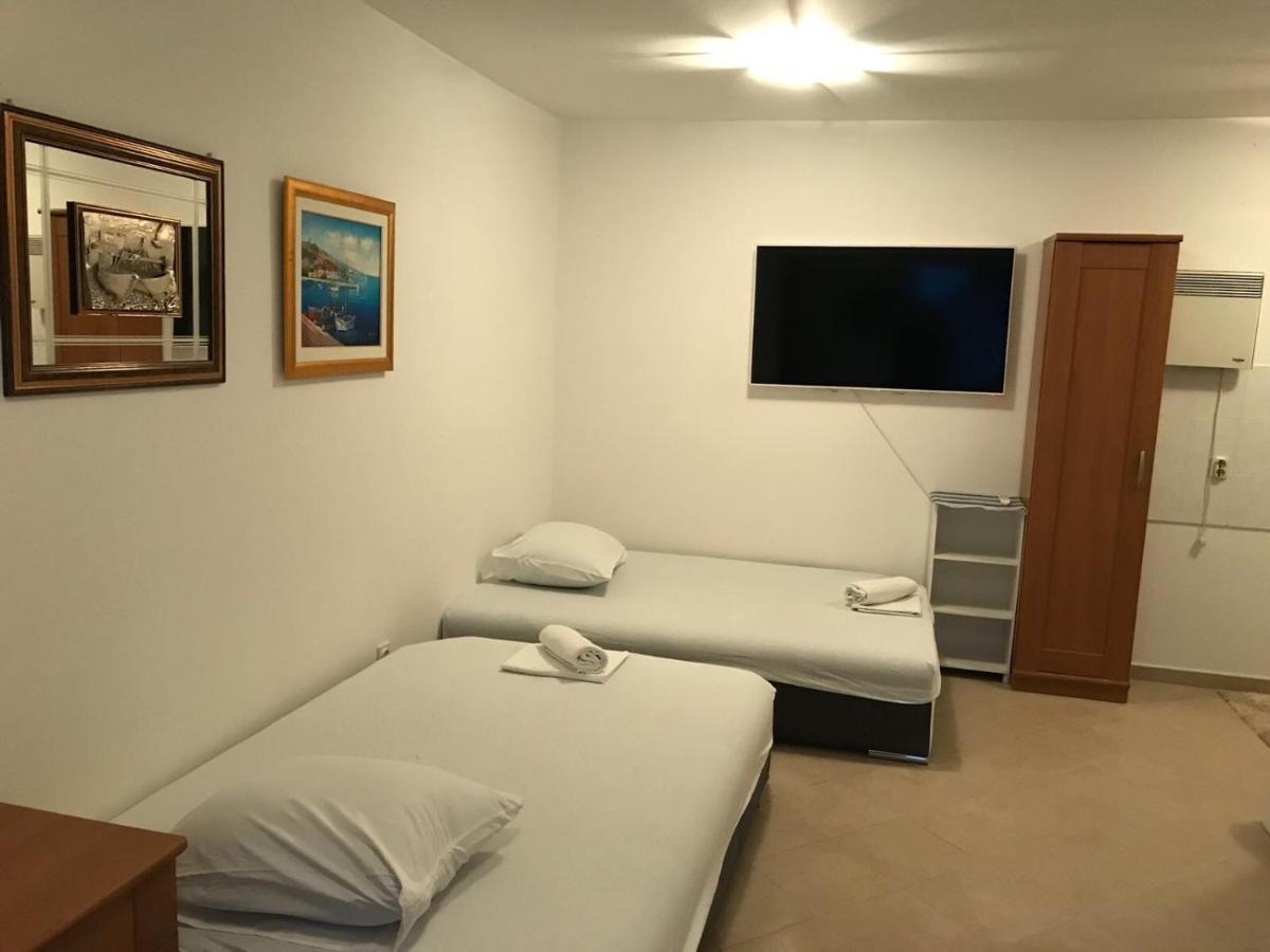 Jurisic Apartments Novalja Zewnętrze zdjęcie