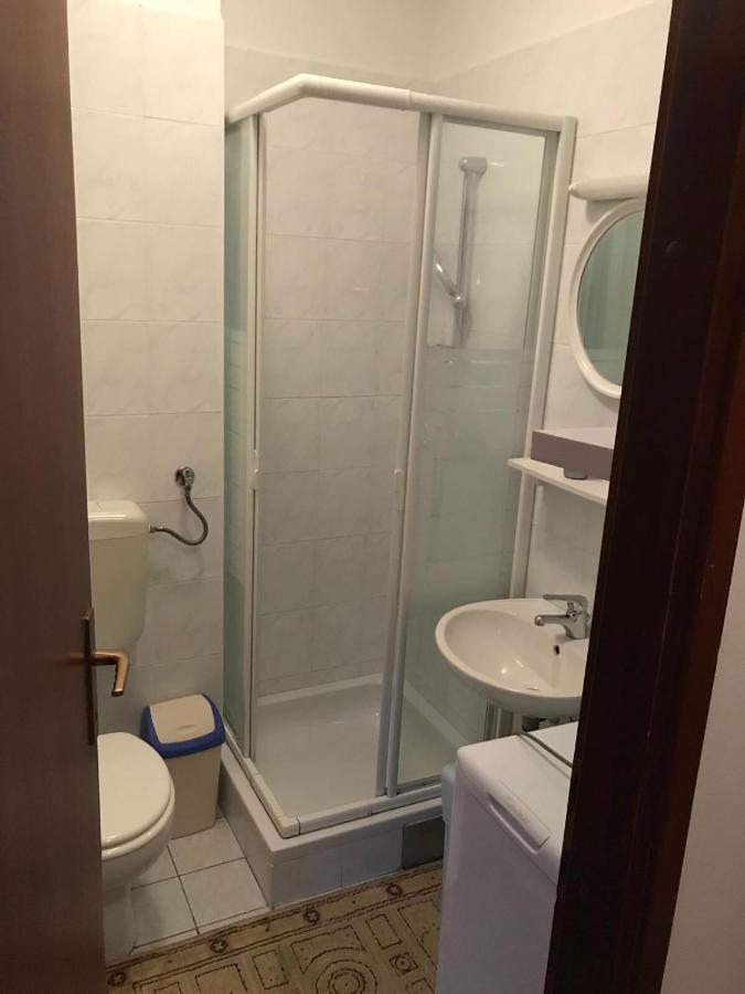 Jurisic Apartments Novalja Zewnętrze zdjęcie