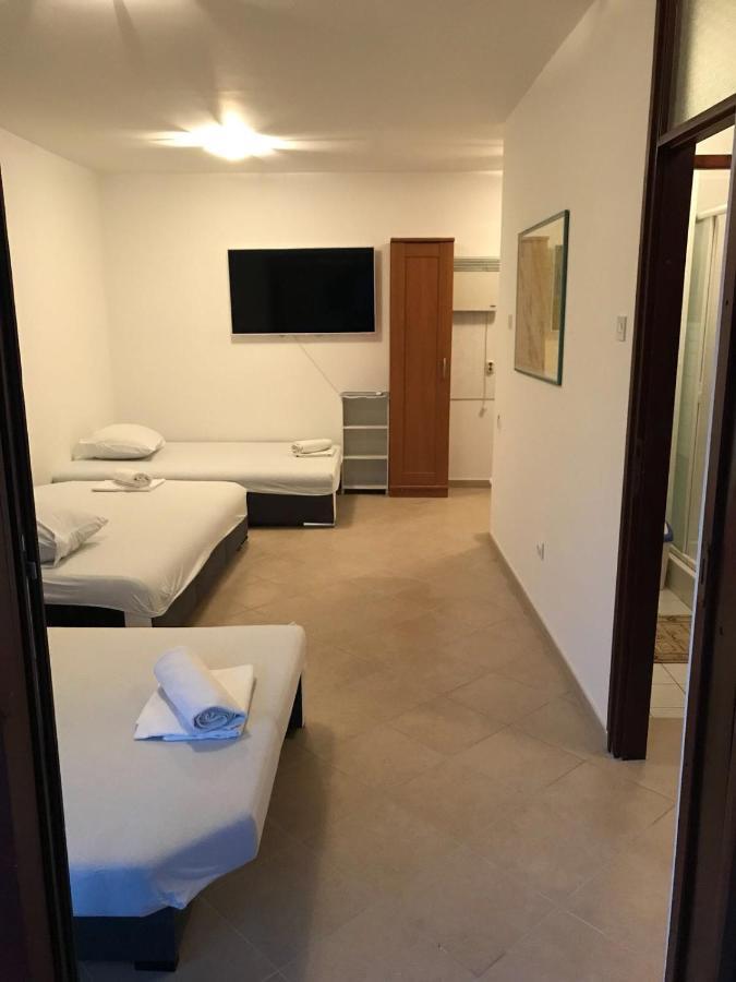 Jurisic Apartments Novalja Zewnętrze zdjęcie